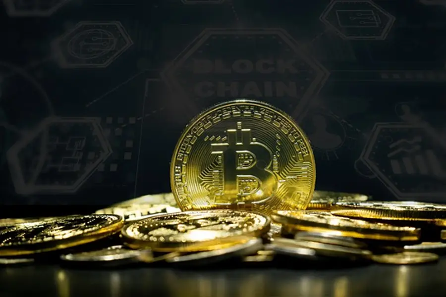 Fragmentação do capital cripto: mineradores migram para IA e ativos tokenizados