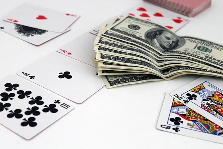 Cartão crypto gamificado: Inovação ou perigo financeiro?