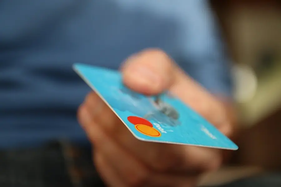 Cartões cripto registram salto de 230% em volume